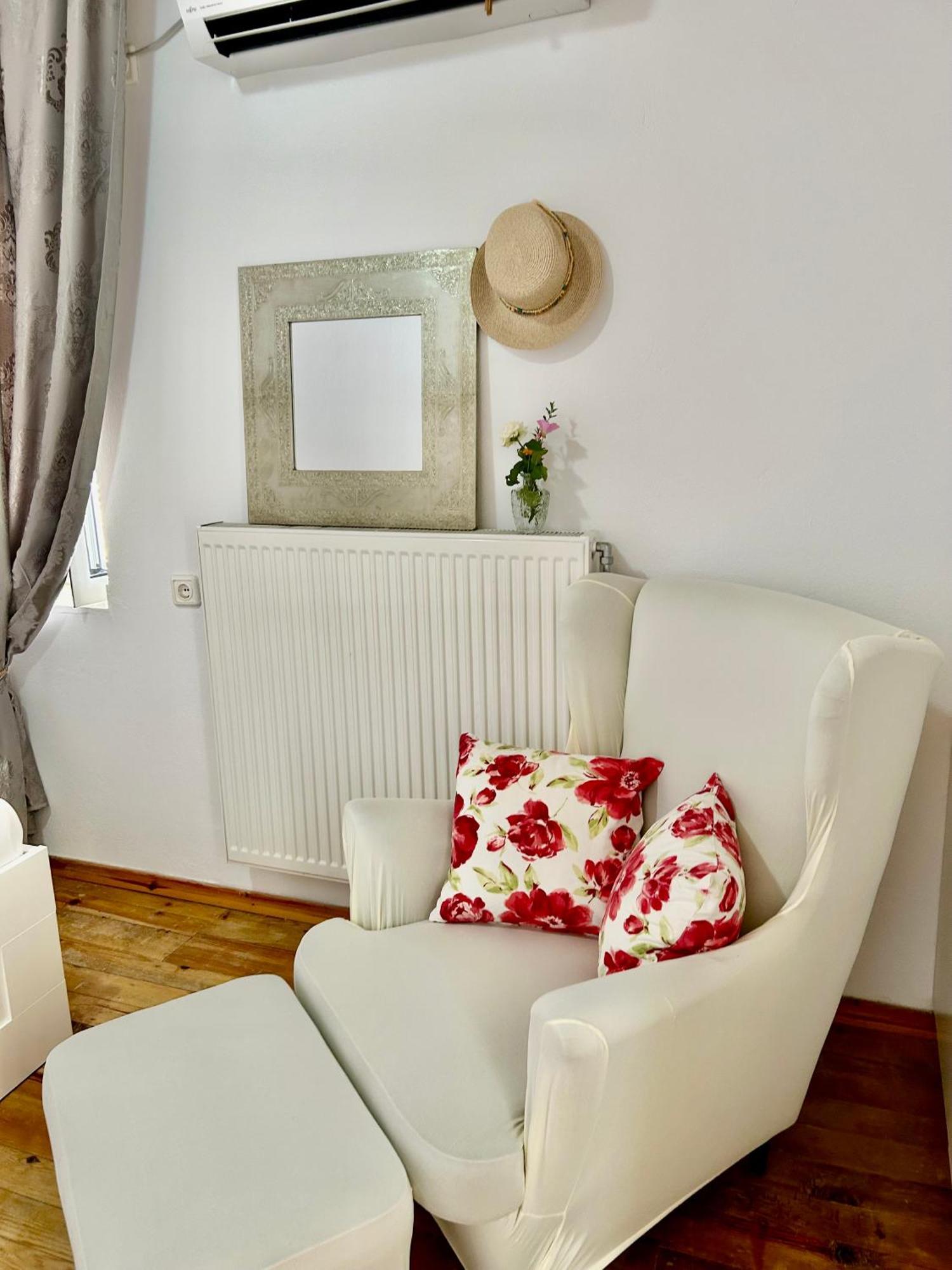 Viktora'S House Apartment Himare Exterior photo